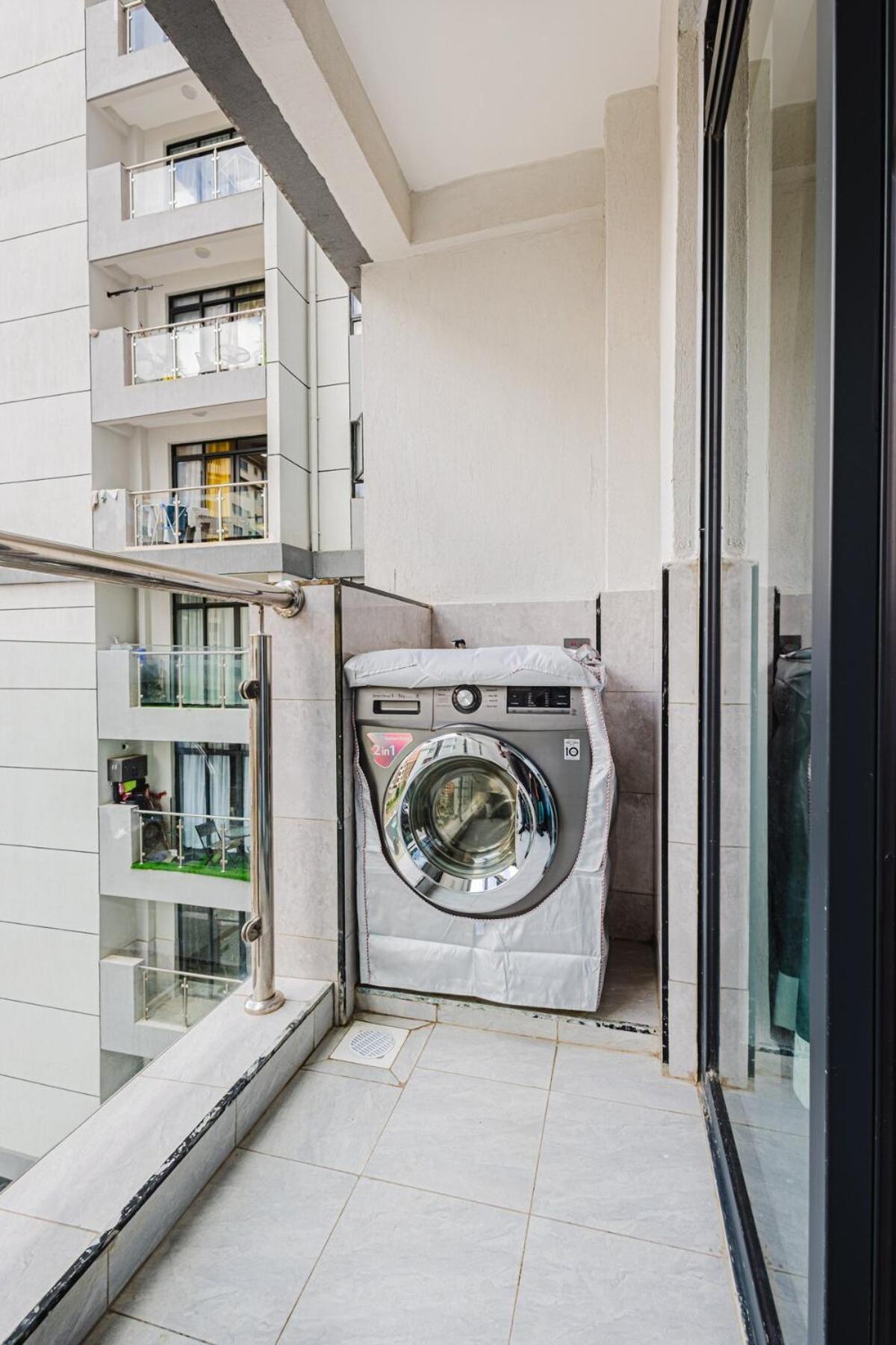 Modern Urban In Prime Kilimani Apartment Nairobi