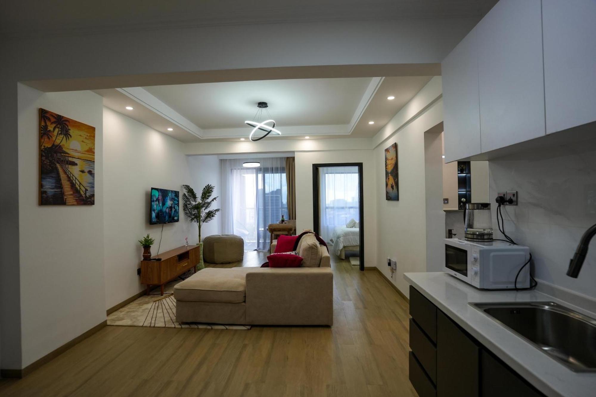 Rooftop Pool, Gym And Stunning Views Nairobi