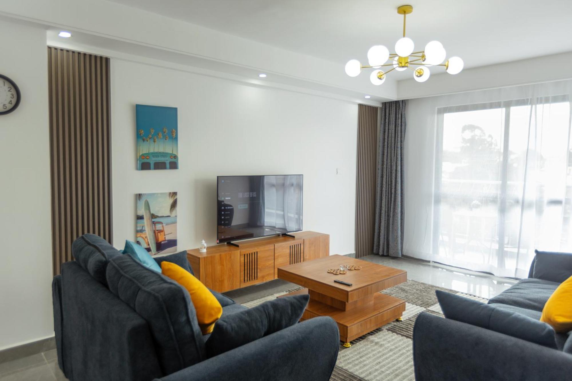 Cosy 2 Bedroom In The Heart Of Apartment *