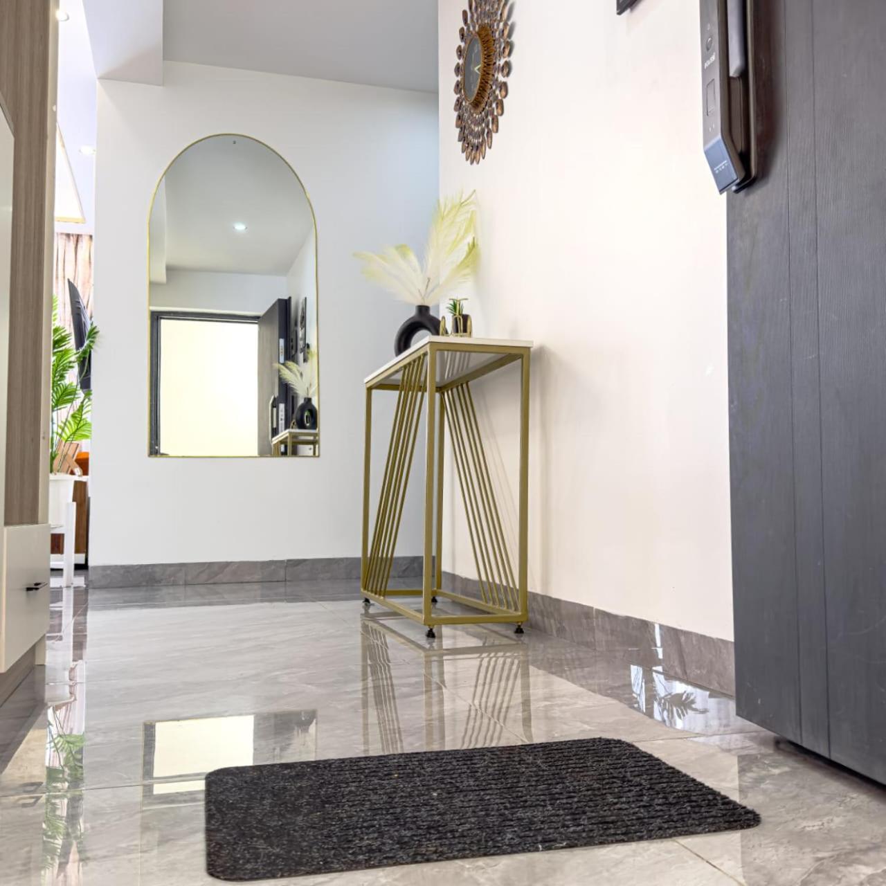 Smart Elegant Three Bedroom With Swimming Pool Fully Equipped Gym Children Playground And Great Breathtaking Views