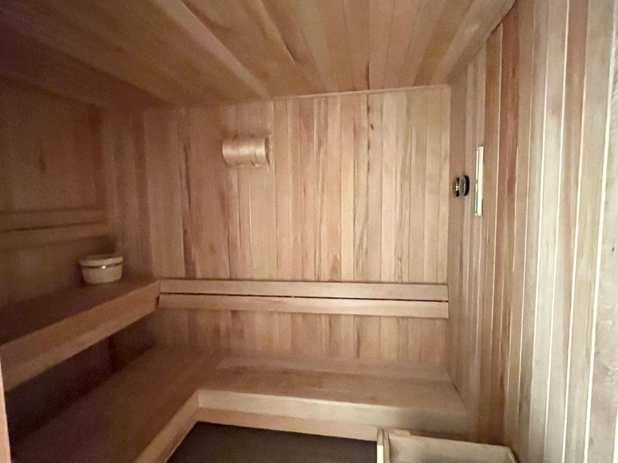 Wilma Towers Kilimani Heated Pool Sauna Steam Gym Apartamento *
