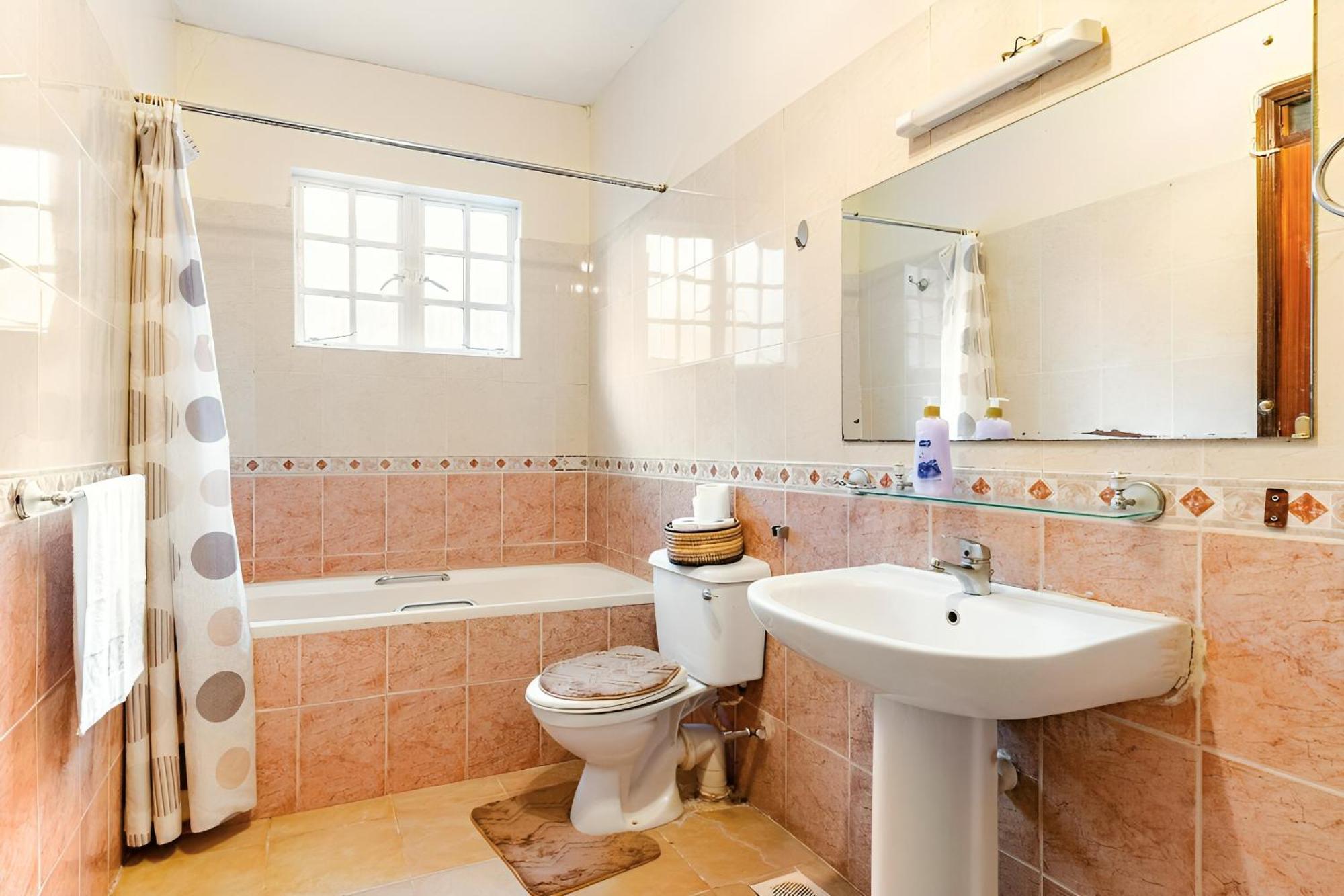Westlands Westgate Mall Shared Apartment