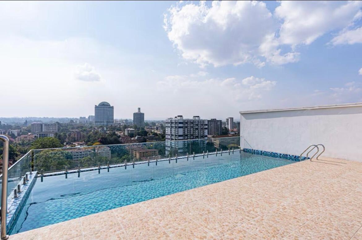 Apartamento 1bed With Rooftop Pool Gym And Scenic Views In Westlands *