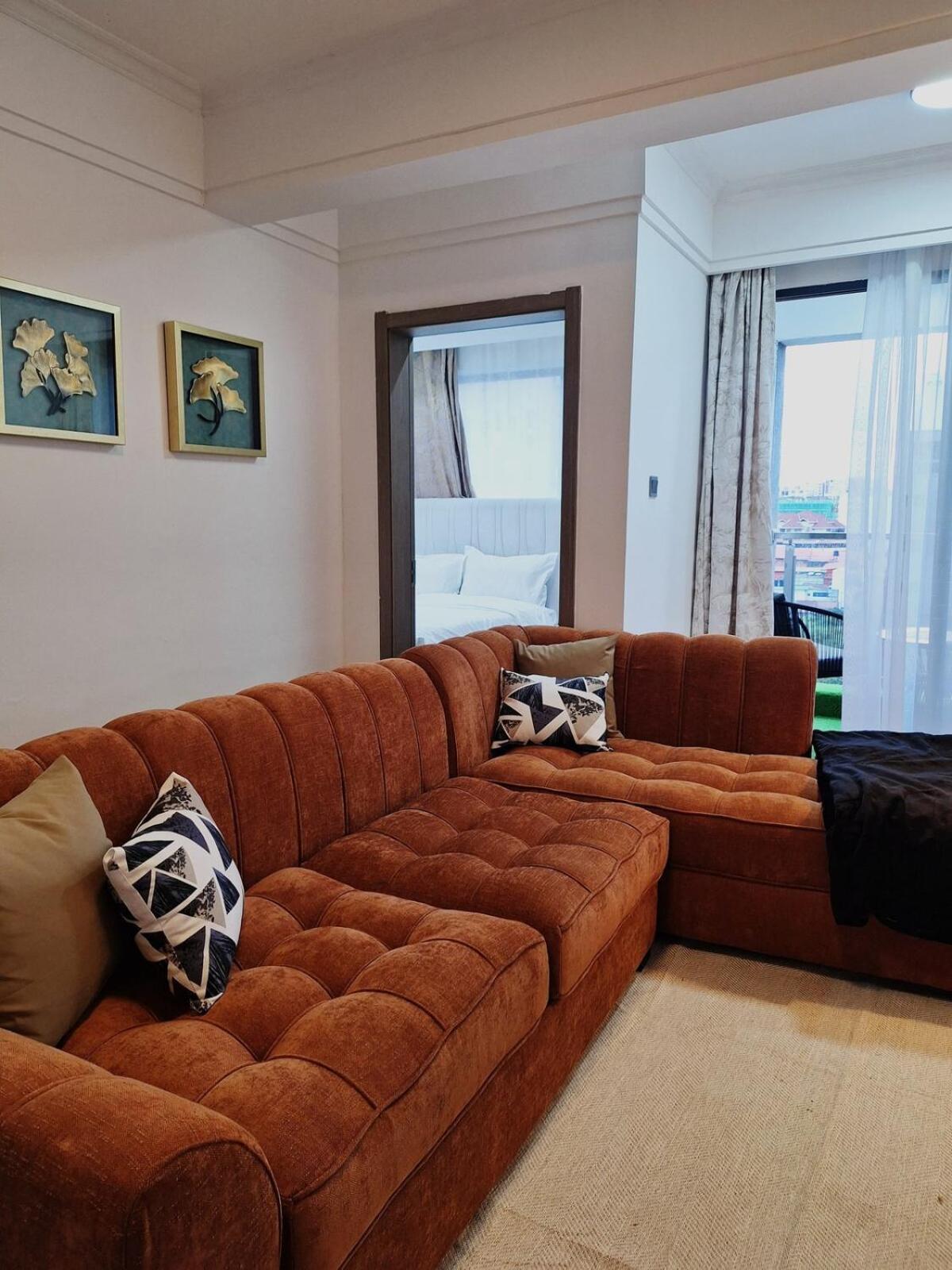 Apartment Krystal Homes 3