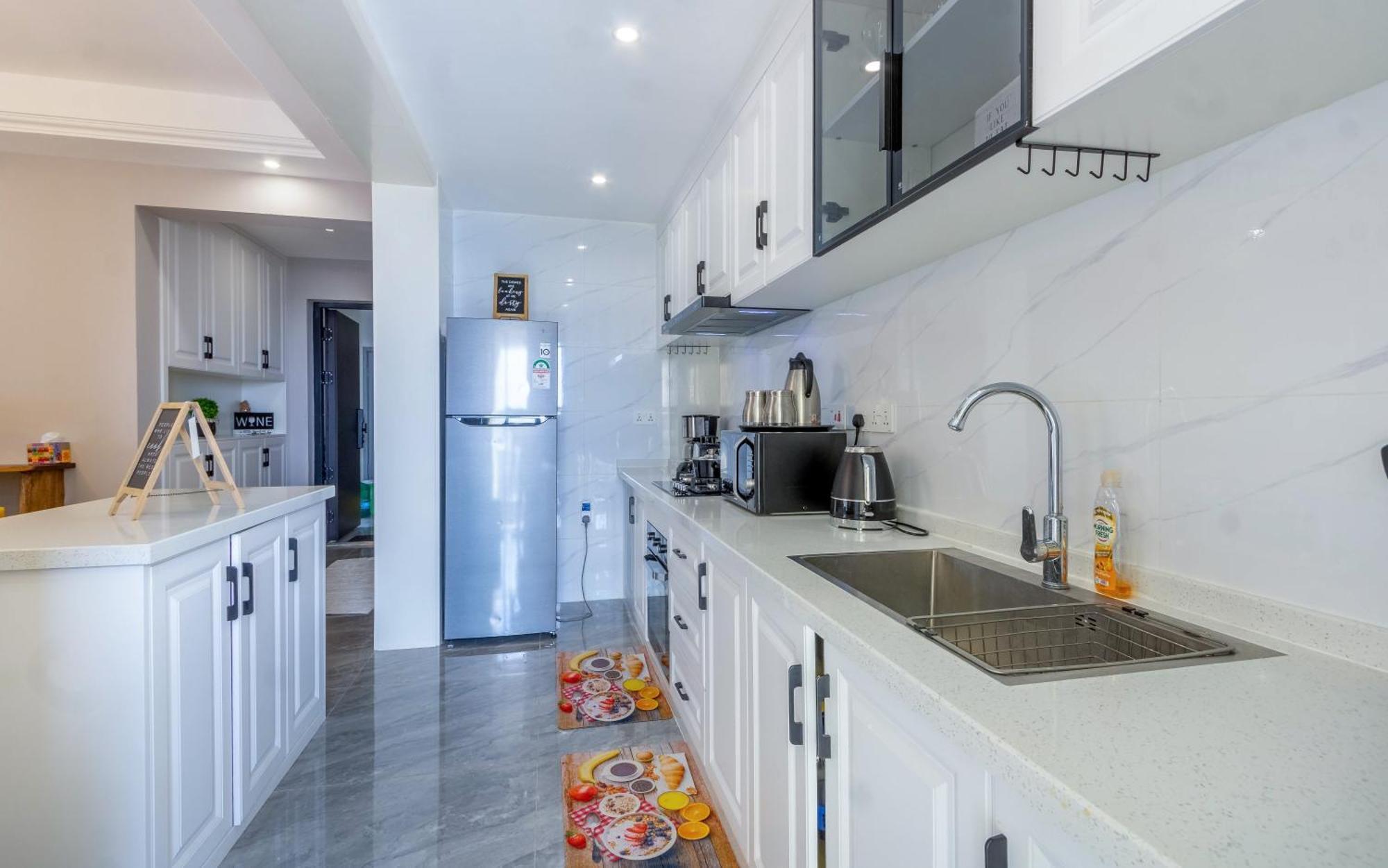 3 Bedroom Penthouse Luxury With Pool, Gym And Play Ground For Families In Kilimani * Nairobi