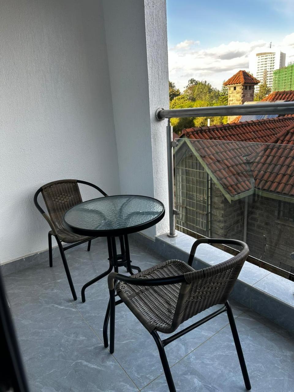 Hesos Kileleshwa Gym, Pool Apartment Nairobi