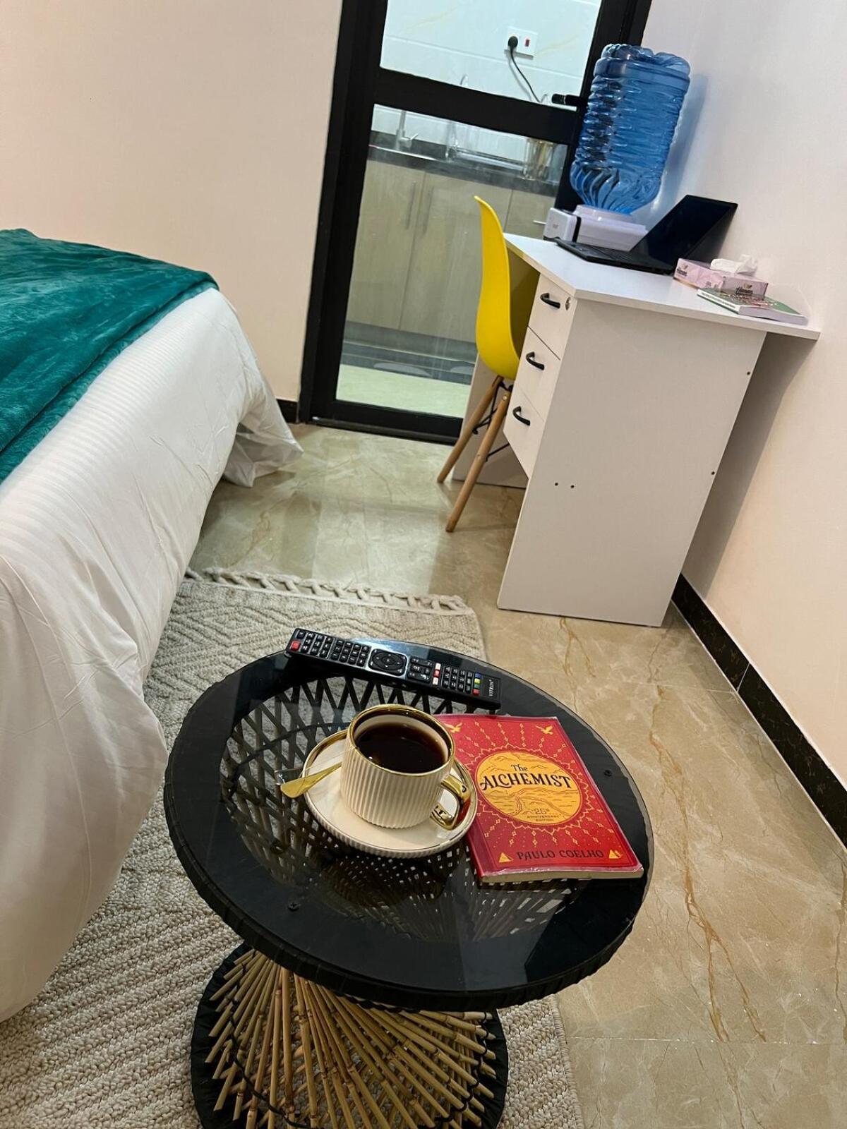 Modern Cozy In Kilimani Apartment