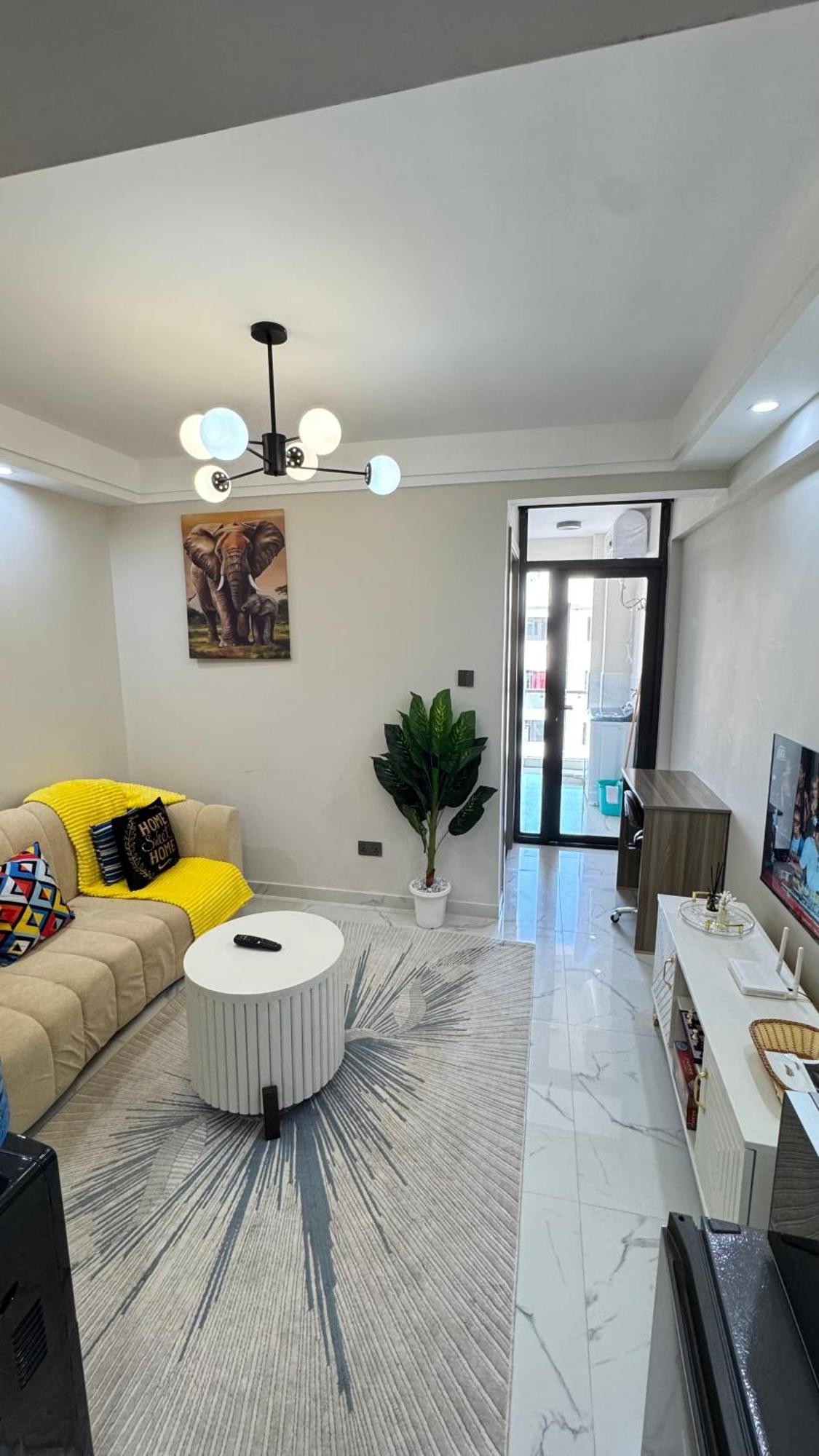 Apartment Modern Luxury 1br In Kilimani Wifi,netflix,free Packing