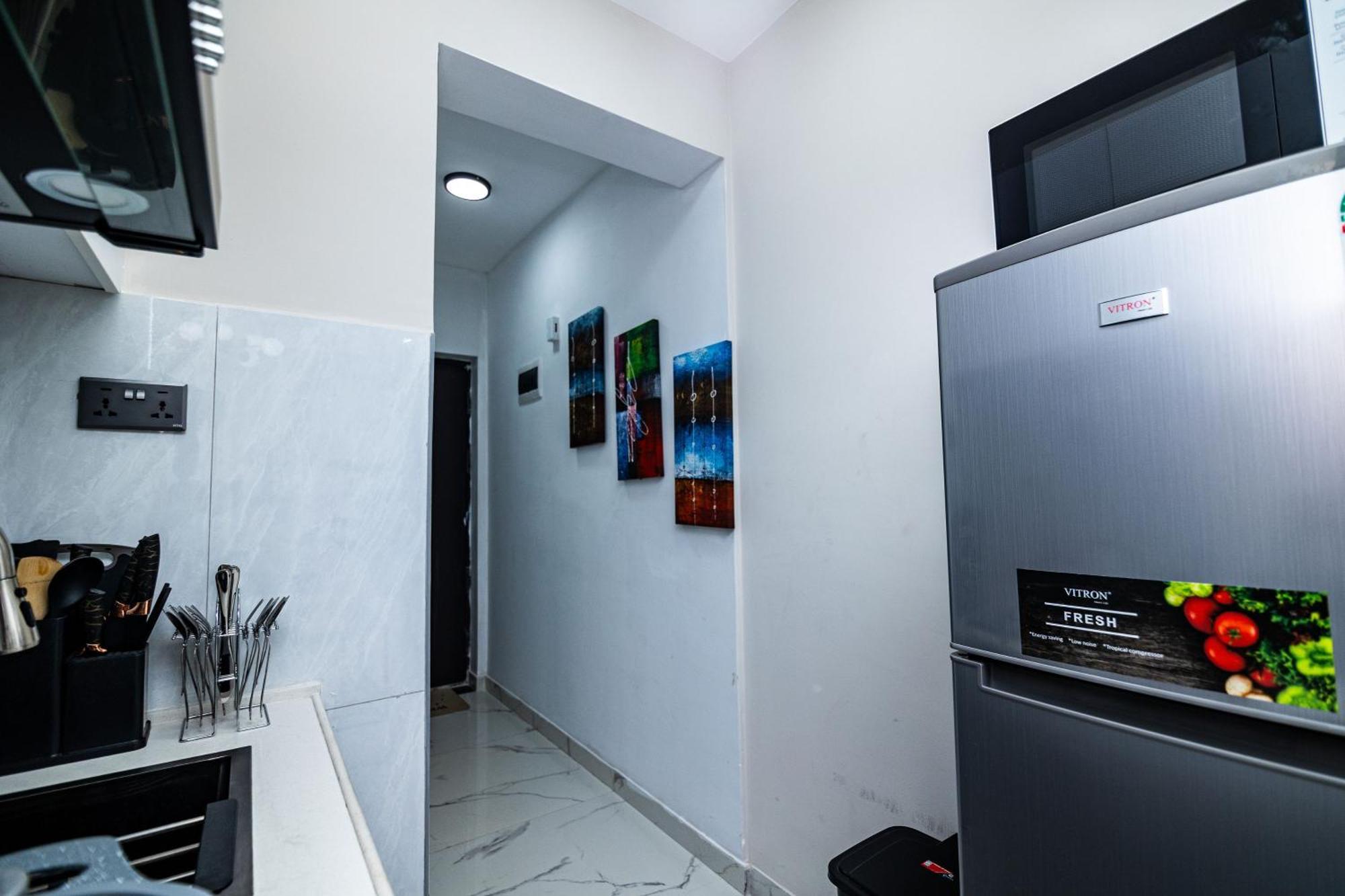 Veries Serviced Apartment