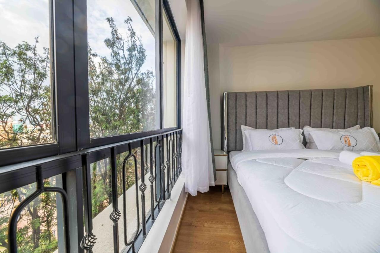 Apartment Elegantly Furnished With Swimming Pool ,gym And Breathtaking Views Nairobi