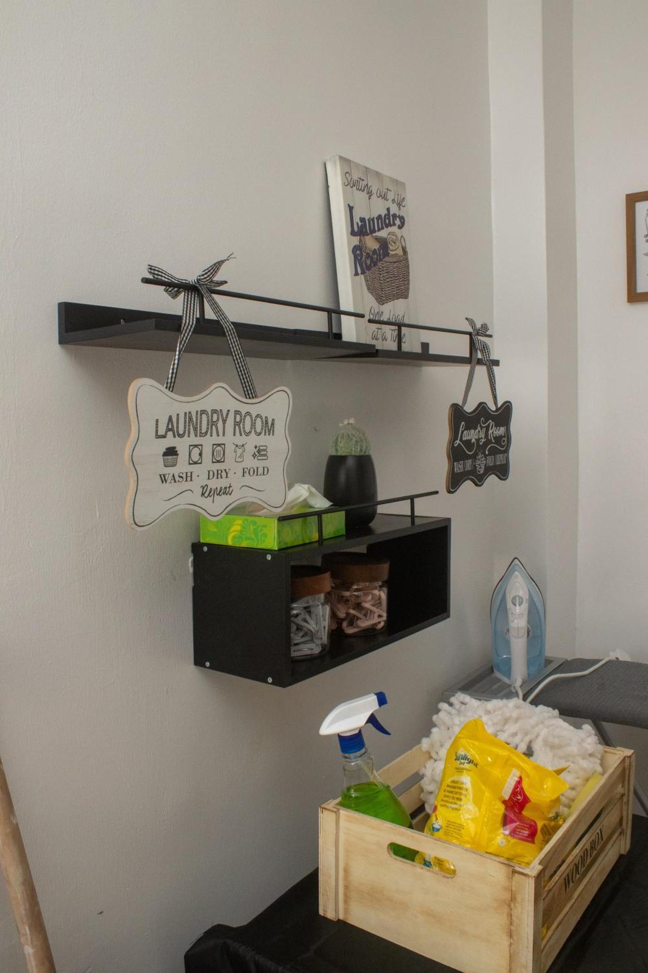 Stylish Getaway 2br Pooltable Apartment *
