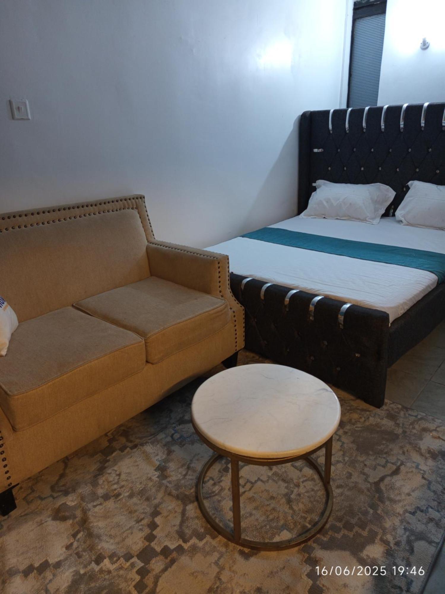 The Garden Nest Apartment *