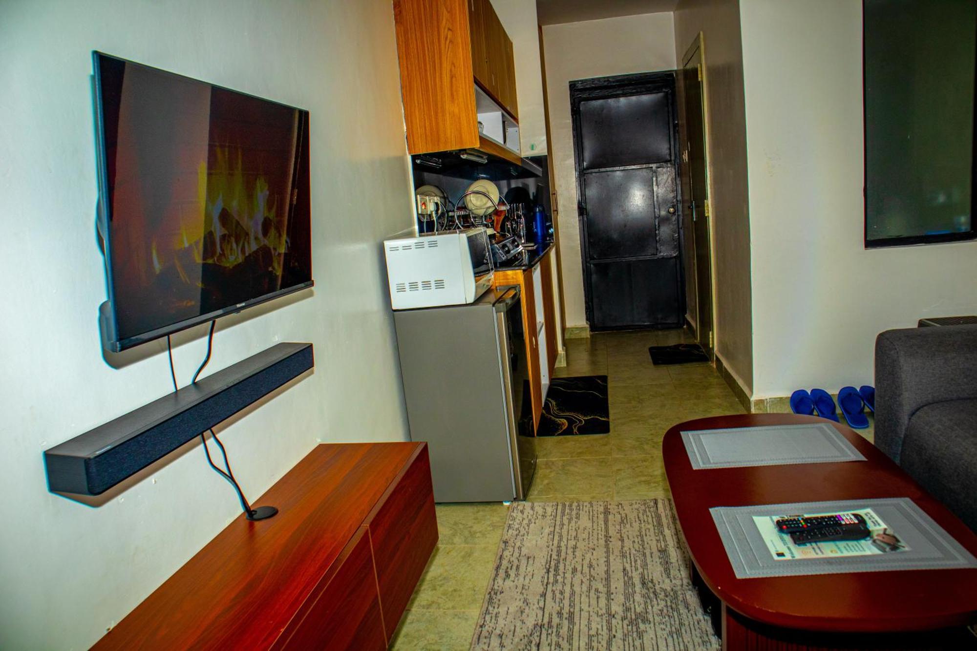 Airport Ready Comfort At Dto Luxe Near Jkia & Sgr Nairobi