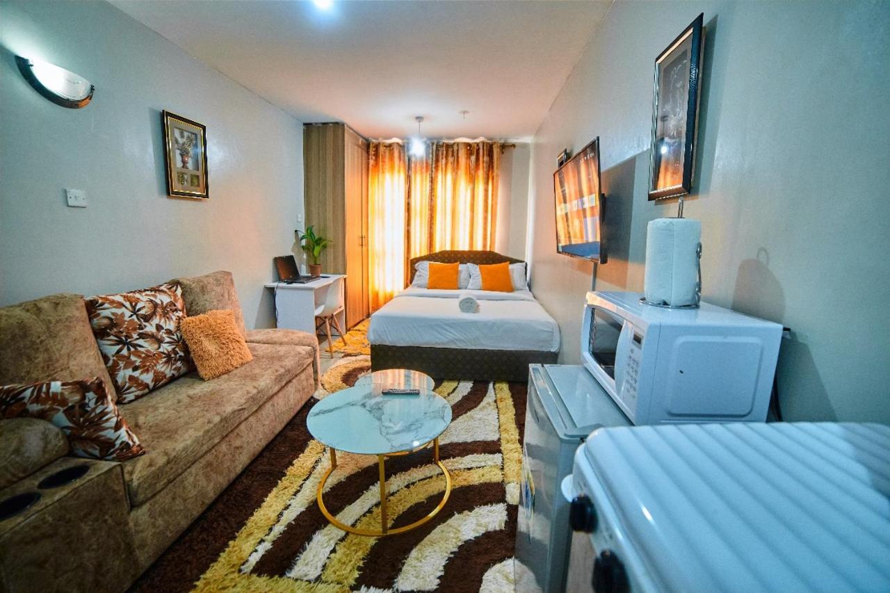 Apartment Saich Homes Near Airport *