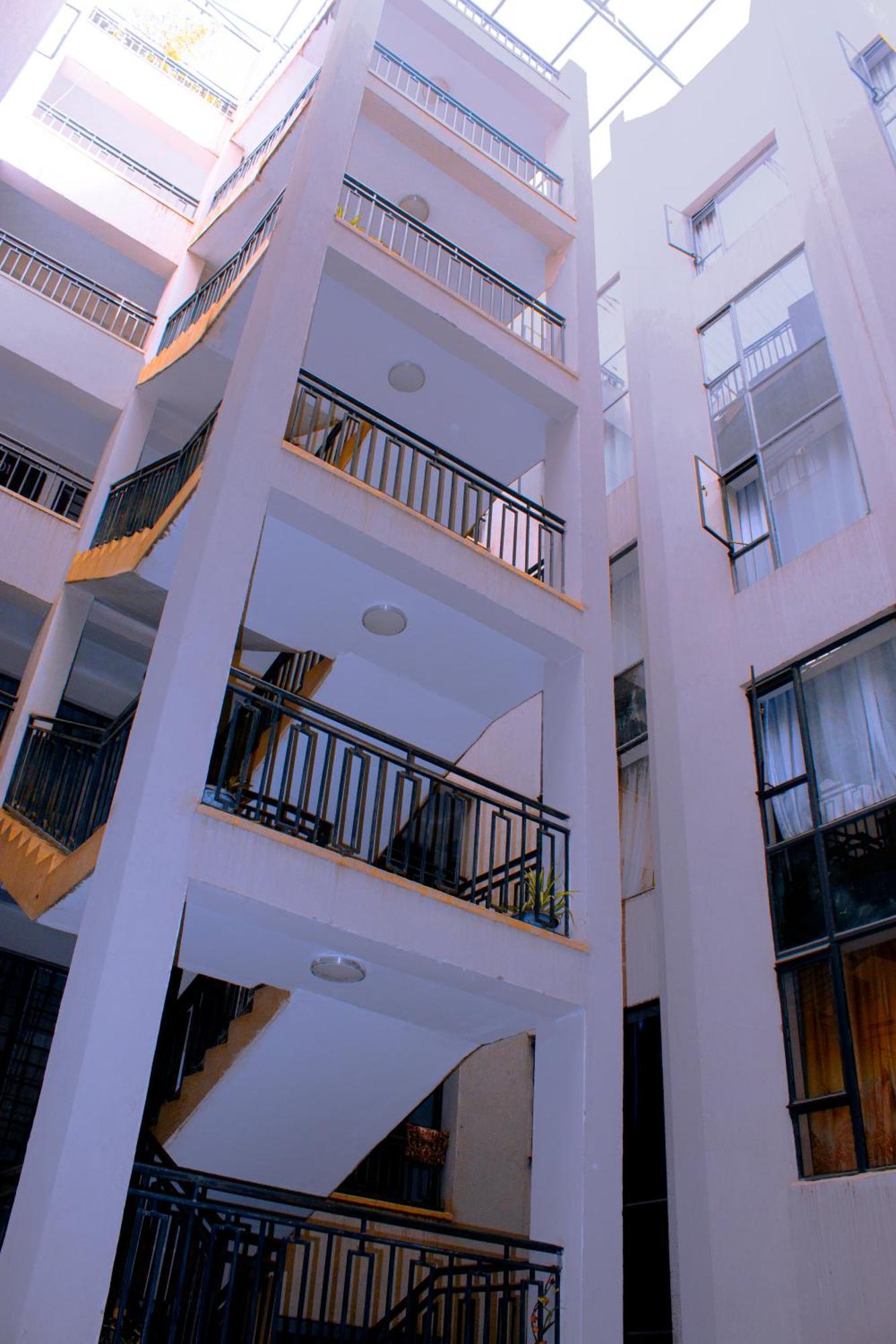 Saich Homes Near Airport Apartment