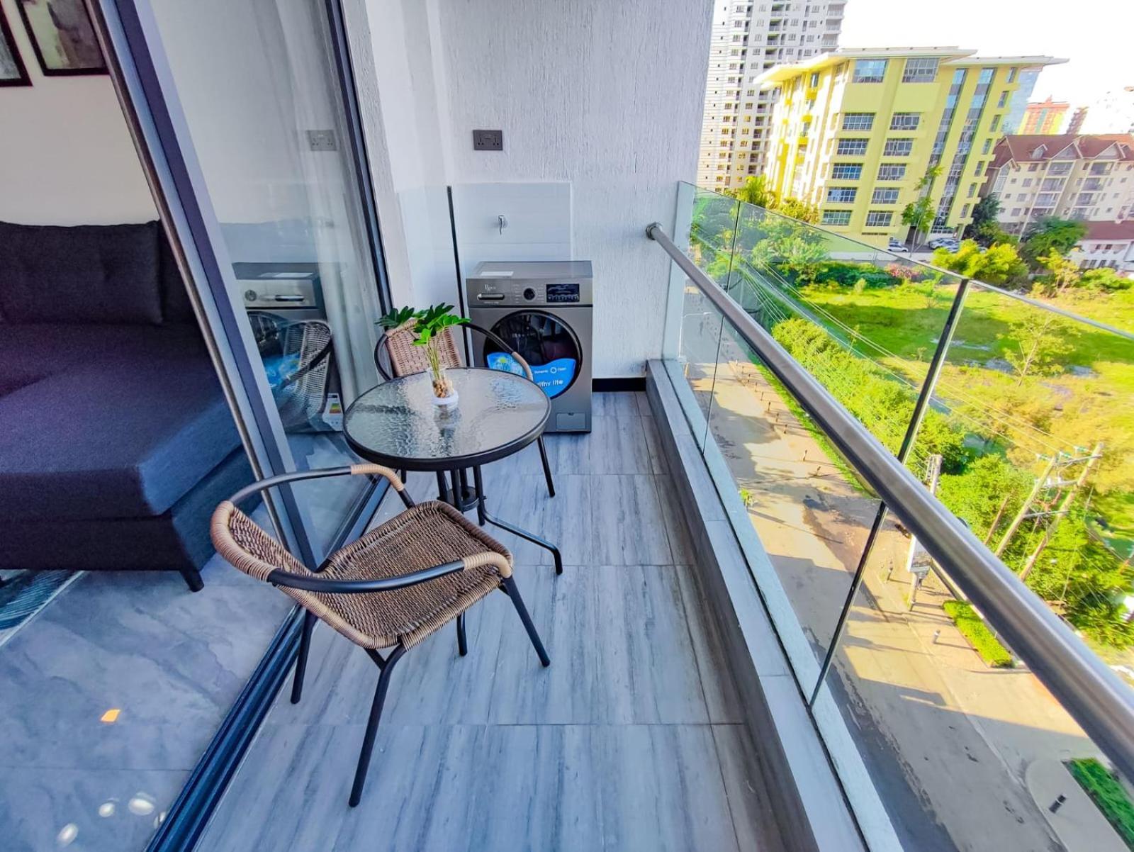 Apartment Lovely Two Bedroom With Fully Equipped Gym, Swimming Pool, Private Parking Space Children Play Area And Unbeatable Views Nairobi
