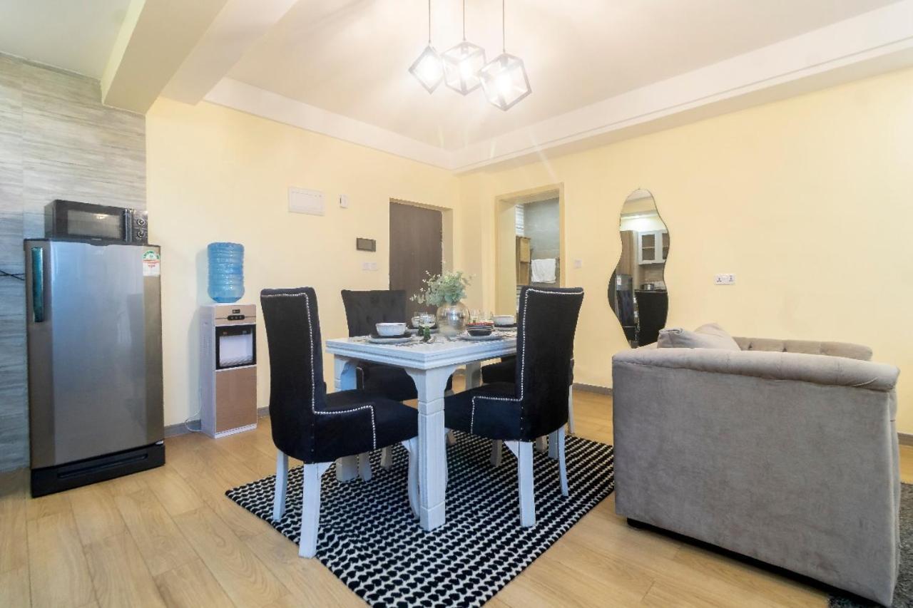 Spacious One Bedroom With Breathtaking Views Swimming Pool ,well Equipped Gym ,child Playground And Ample Parking Space Apartamento