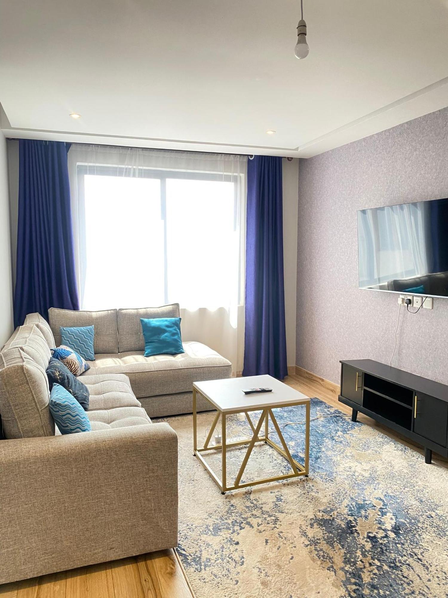 Beautiful One Bedroom In Westlands Apartment