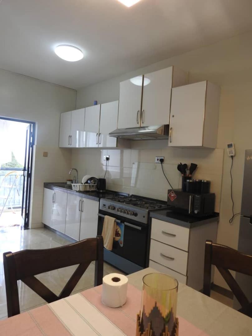 3 Bedroom S Harbor Apartment