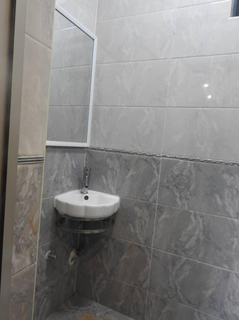 3 Bedroom S Harbor Apartment *