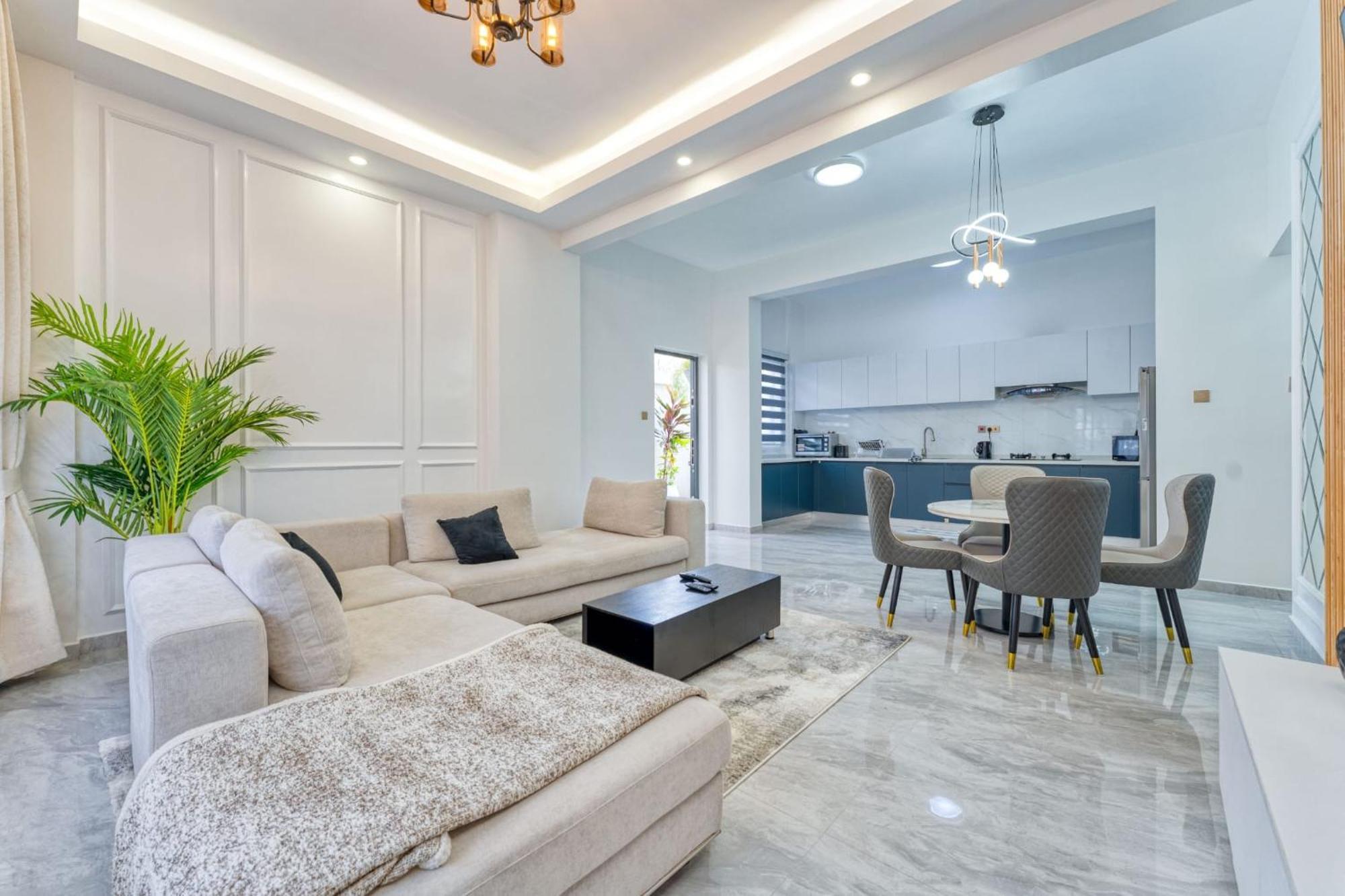 Apartment Elegant Lavington 1bed With Pool, Private Cinema & Garden