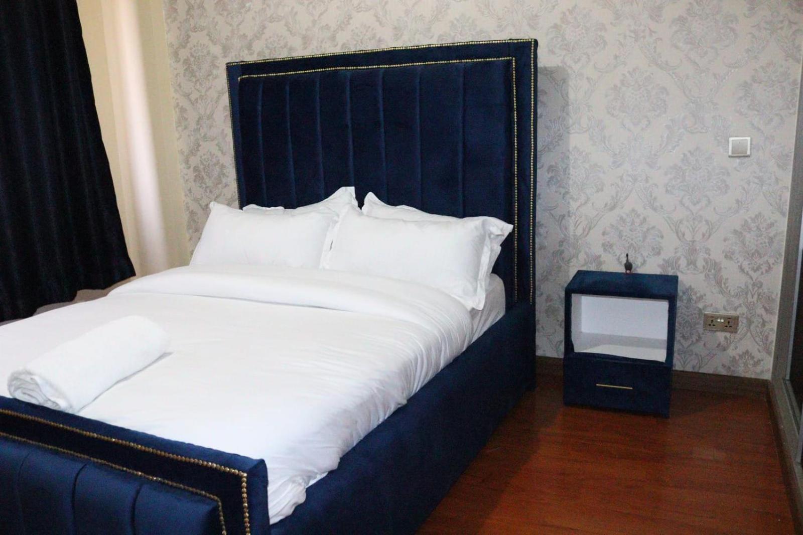 Apartment Elegant Luxury Three Bedroom With Swimming Pool Fully Equipped Gym Children Playing Ground Ample Parking Space And A Relaxing Rooftop With Breathtaking Scenic Views Nairobi