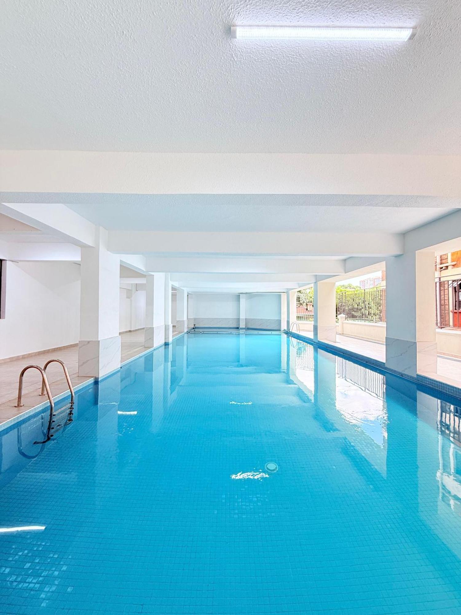 Apartment Executive Living Two Bedroom With Fully Equipped Gym Swimming Pool Children Playing Ground And Amazing Scenic Views In Lavington *