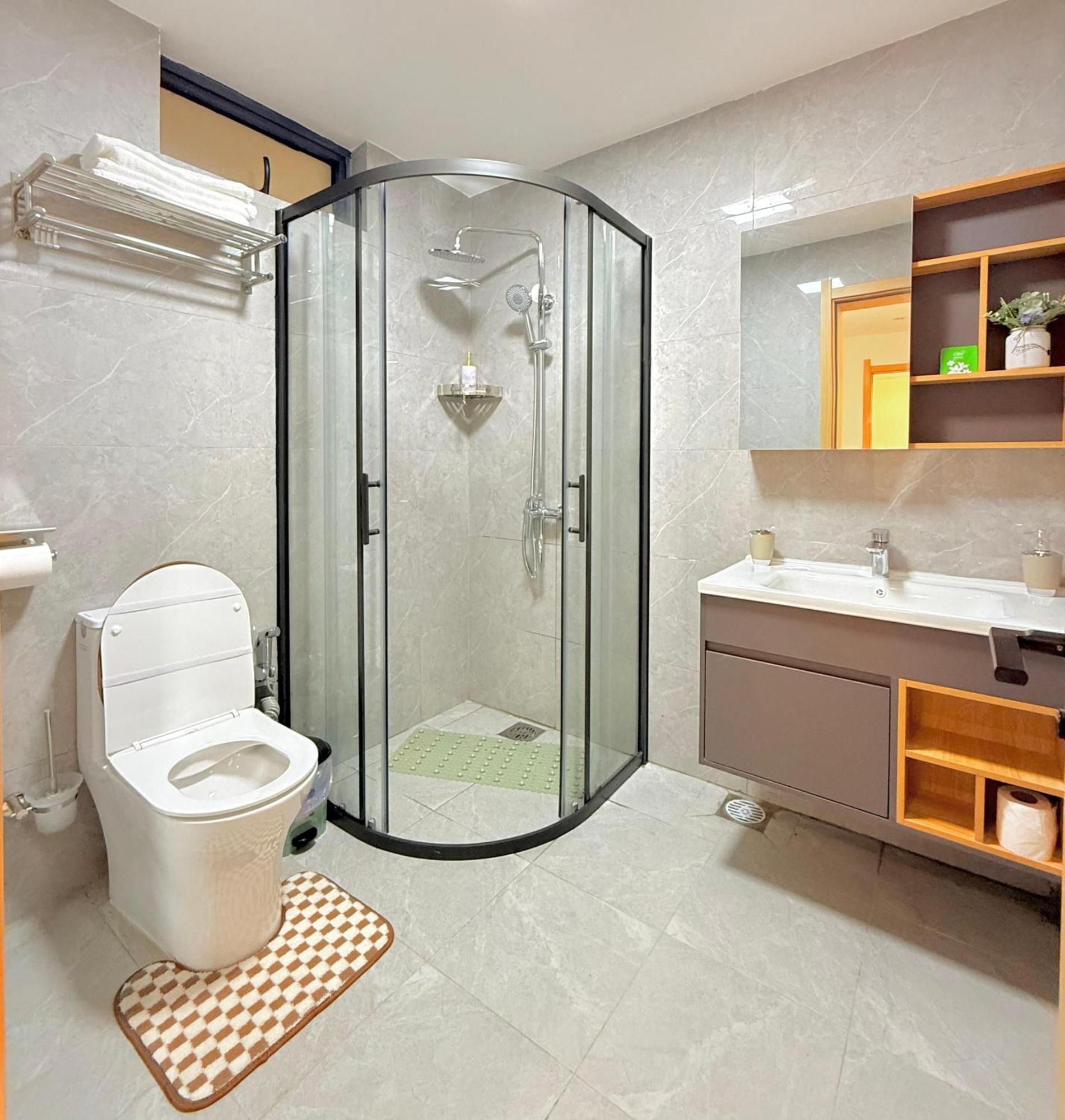 Executive Living Two Bedroom With Fully Equipped Gym Swimming Pool Children Playing Ground And Amazing Scenic Views In Lavington Nairobi