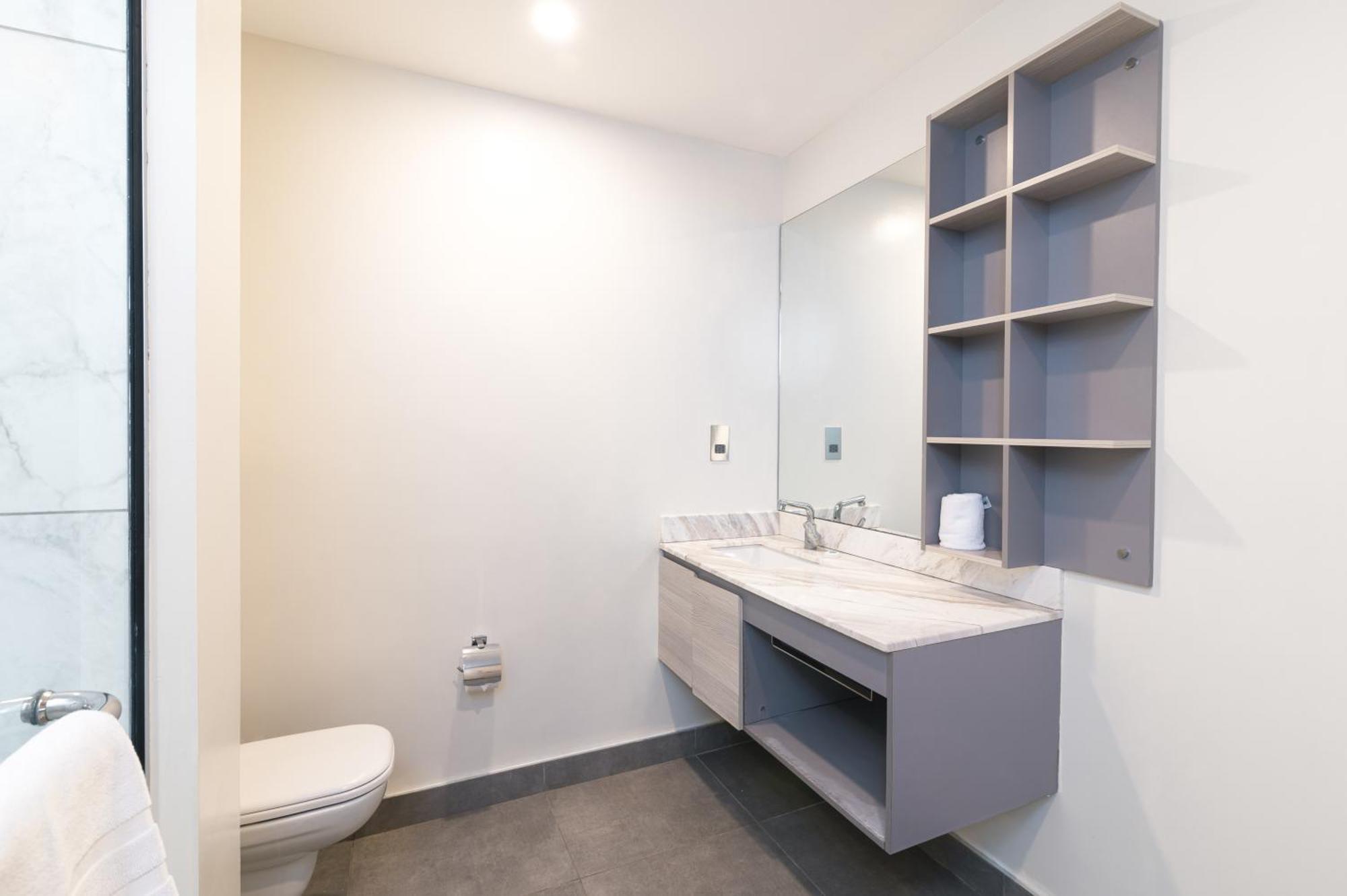 Capital M Blue Sapphire 1 Bed By Yourhost *