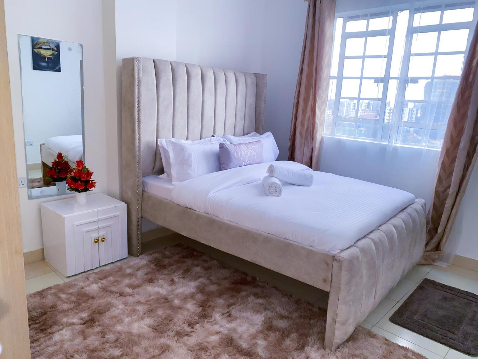 1Br Pent Apartment In The Whitehouse, Garden Estate With Free Parking And Wifi Apartment