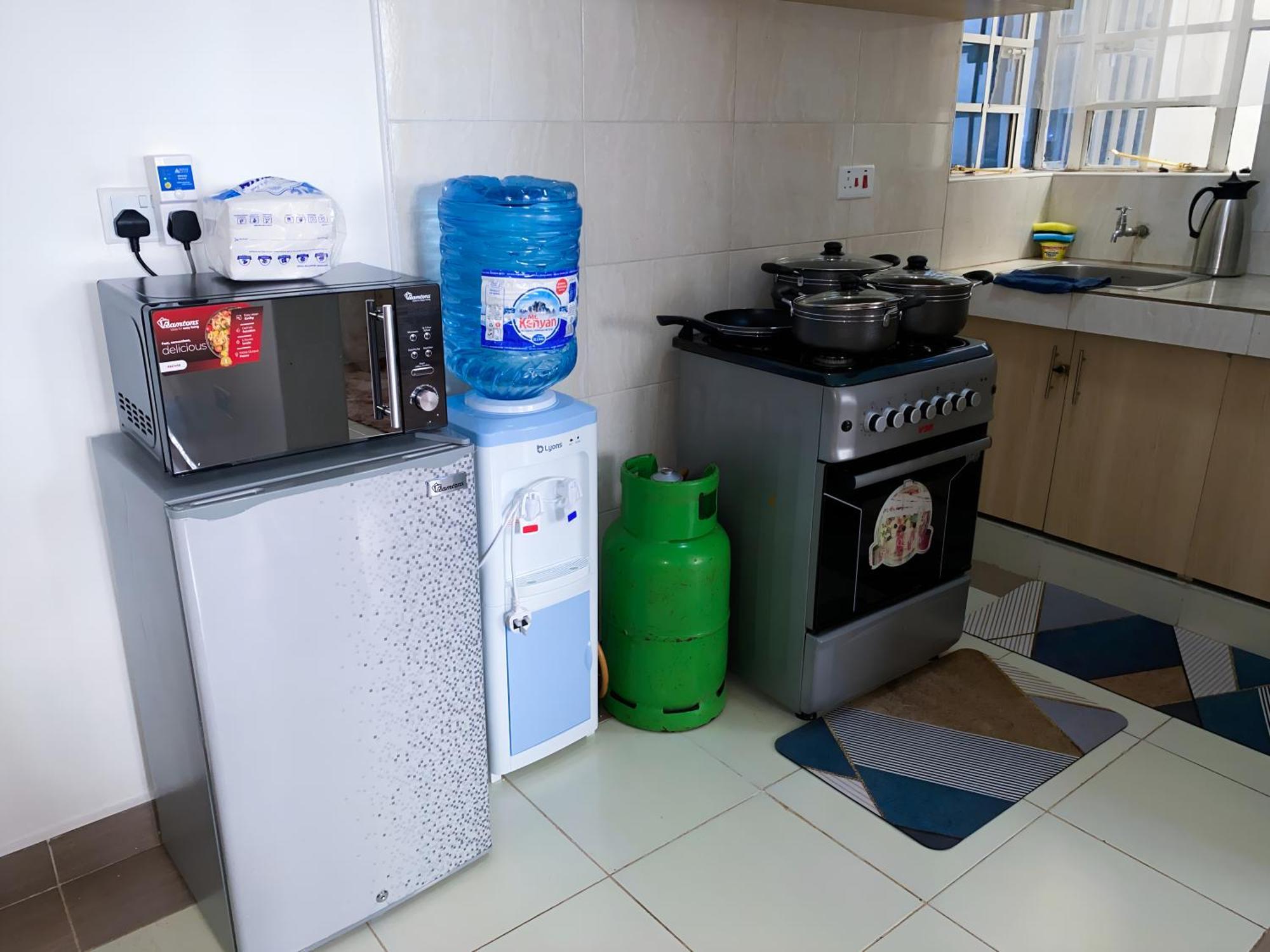 1Br Pent Apartment In The Whitehouse, Garden Estate With Free Parking And Wifi * Nairobi