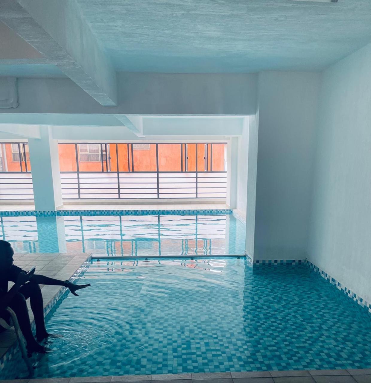 Apartment Ultra Luxury 2 Bedroom In The Heart Of Lavington *