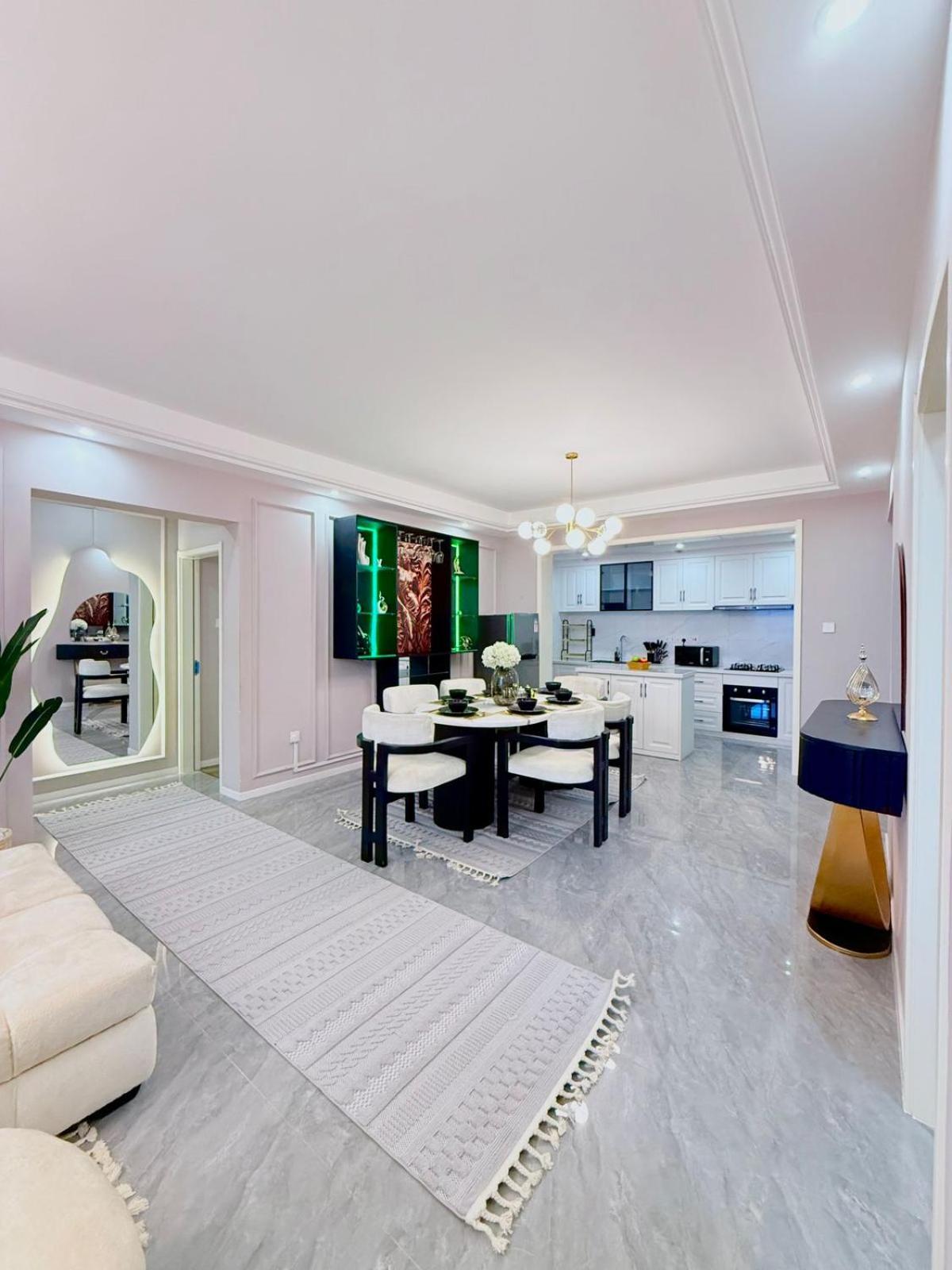 Kilimani Family Apartment