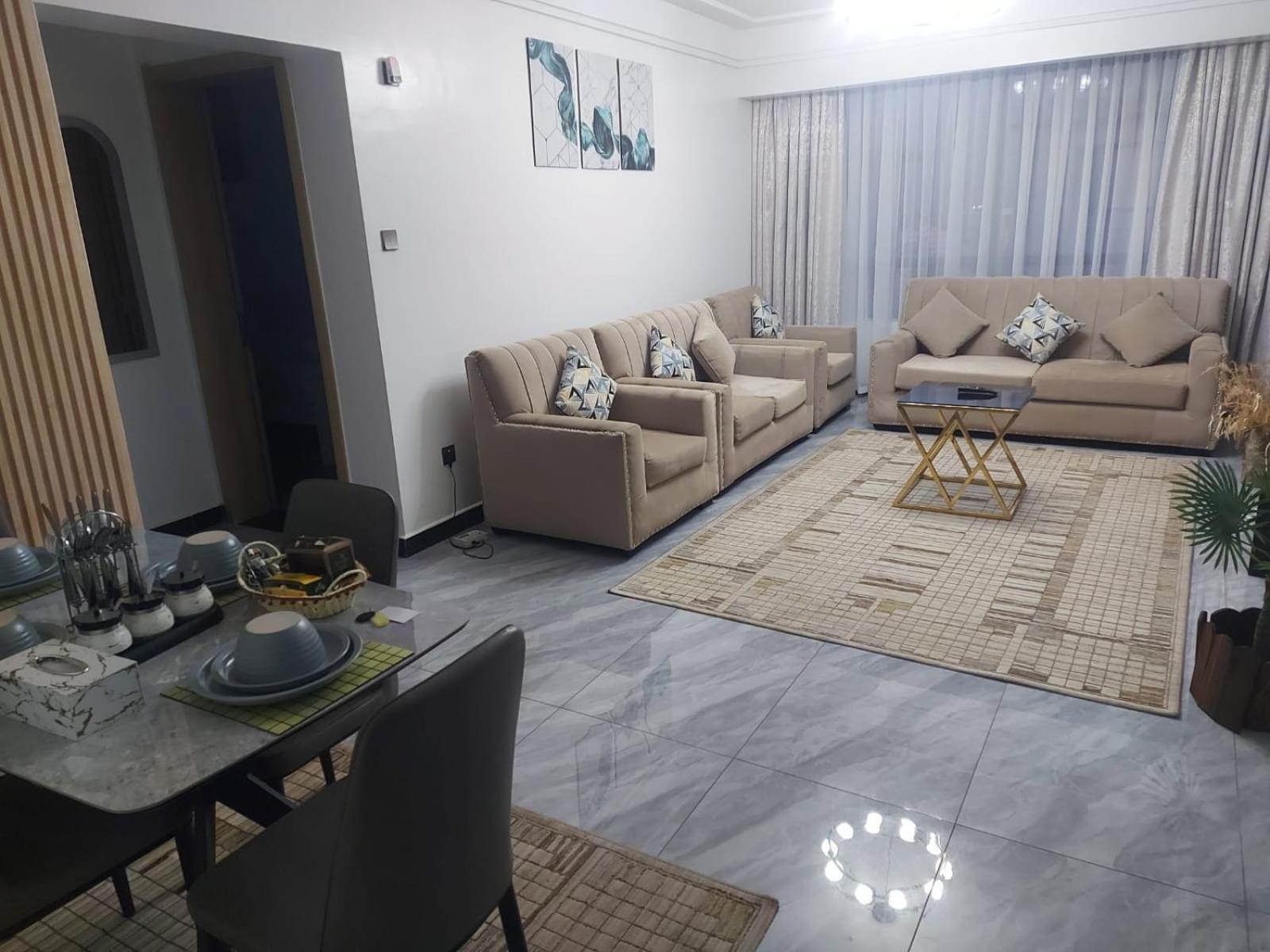 Apartment The Lovely Two Bedroom With Swimming Pool ,gym And Modern Facilities In Kilimani *