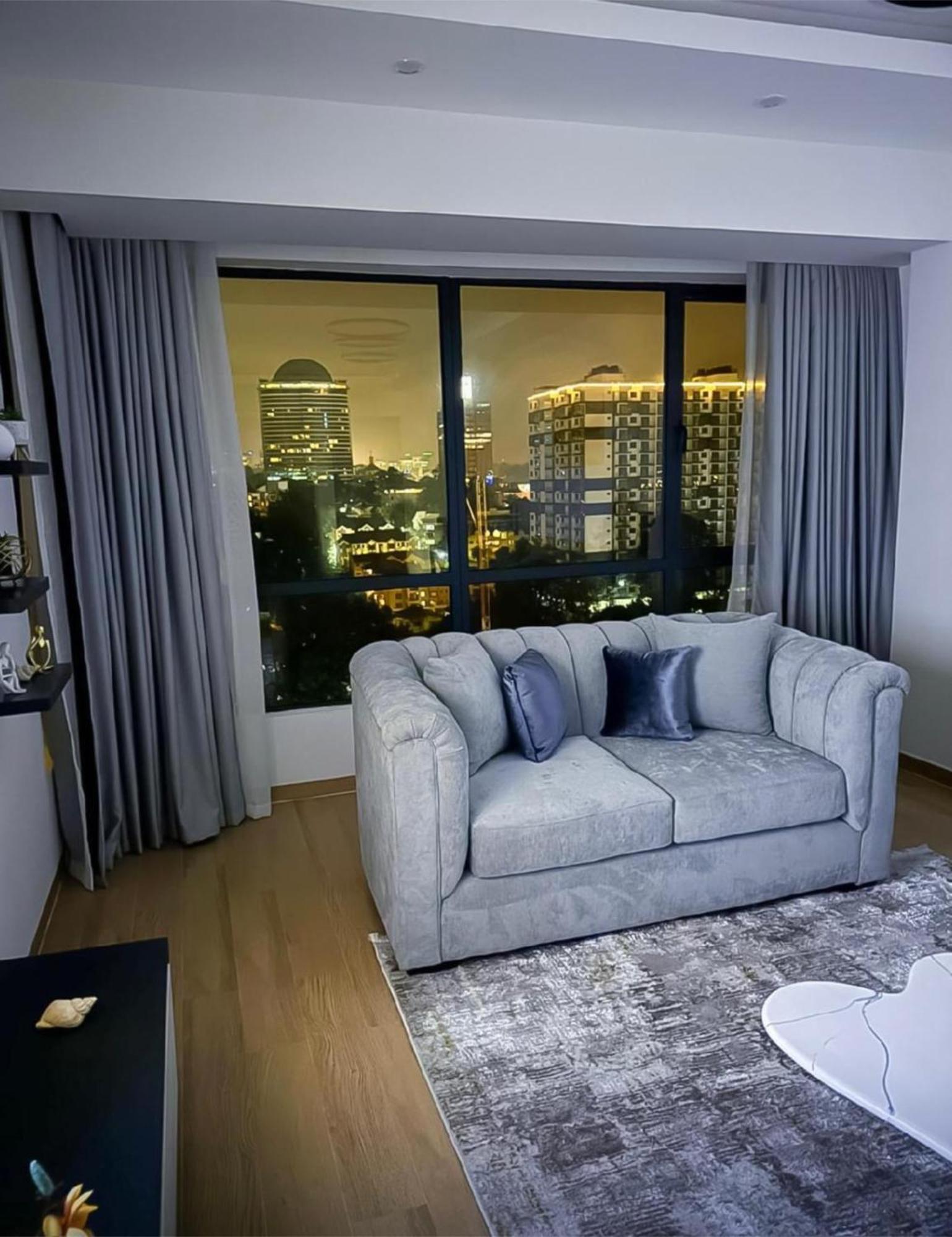 One & Two Bedrooms - Marina Bay Westlands Apartamento