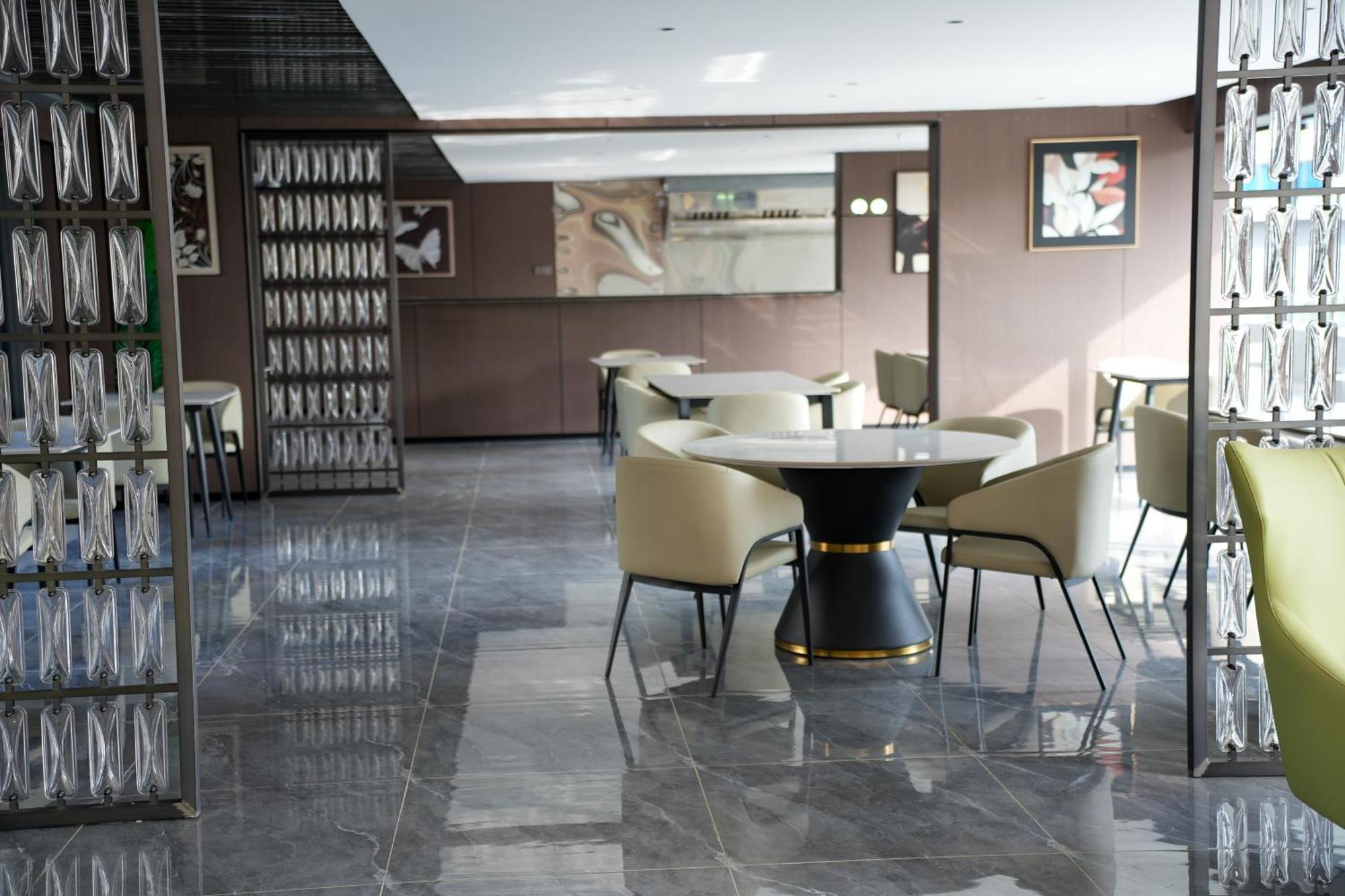 The Kilimani Haven With Heated Pool And Gym Apartment Nairobi