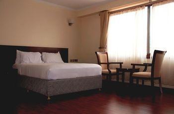 Osinkirri Kilimani Hotel 4*