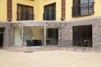 Hotel The Monarch 3*