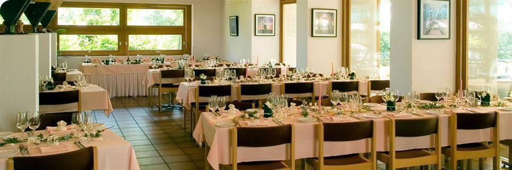 Bed & Breakfast The Headquarters 3*