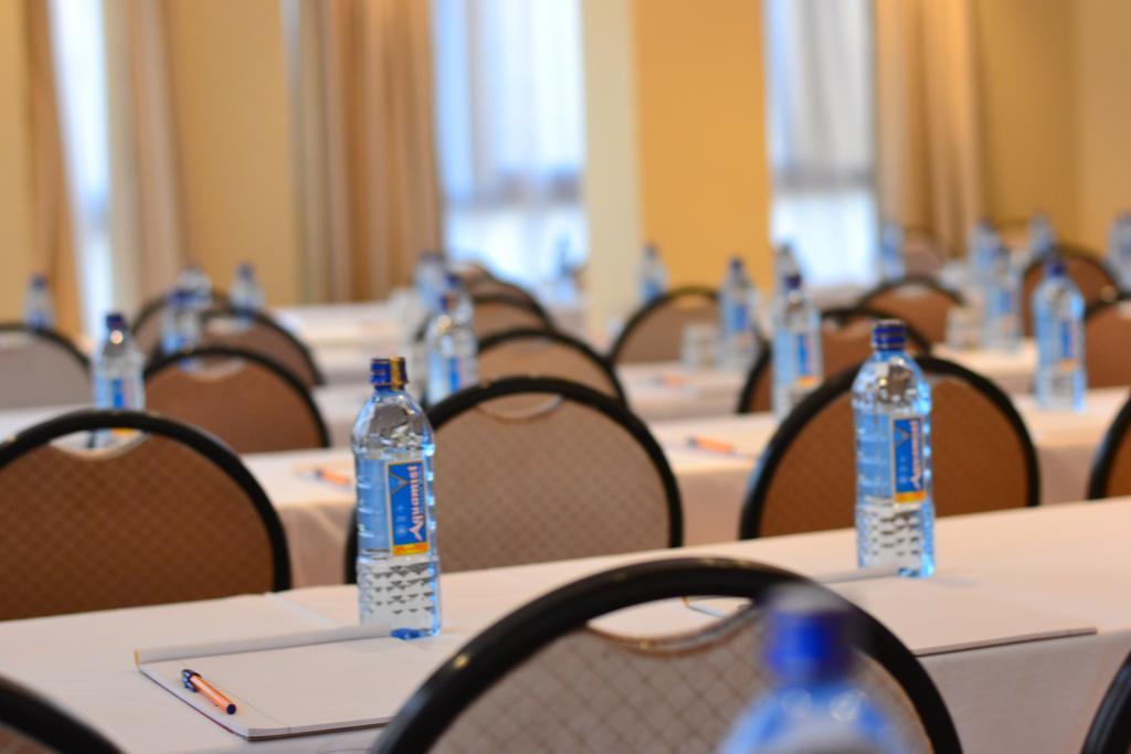 Emeli Hotel