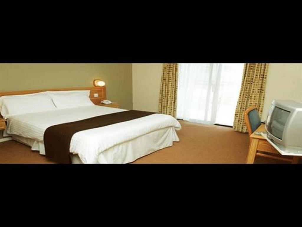 Bed & Breakfast The Headquarters 3*