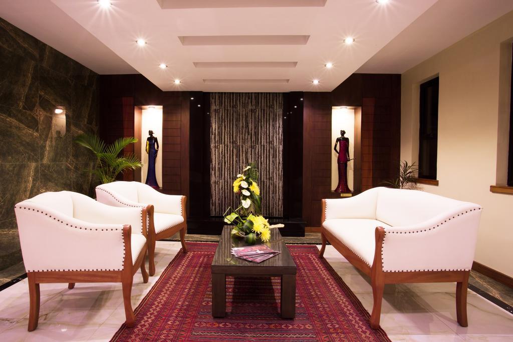 Bidwood Hotel 4*