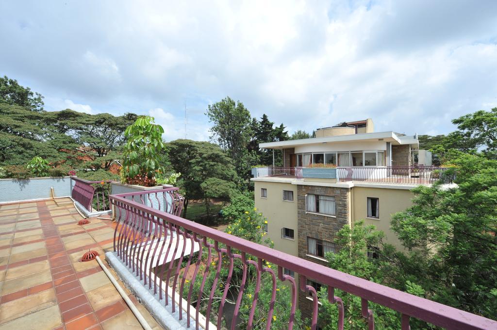 Mimosa Court