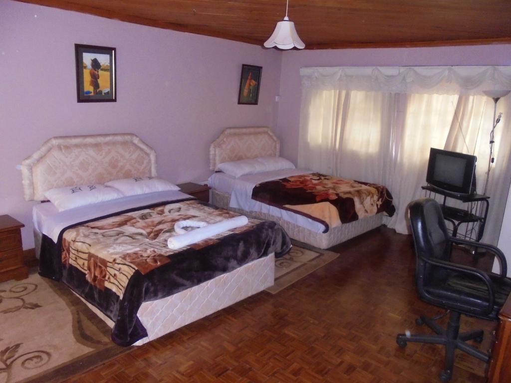 Homely *