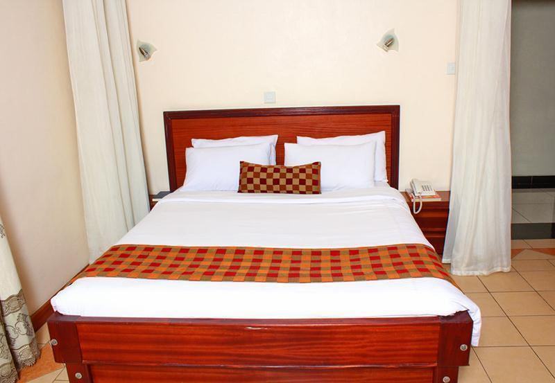 Hotel Hennessis 3*