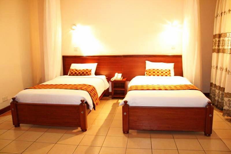 Hotel Hennessis 3*