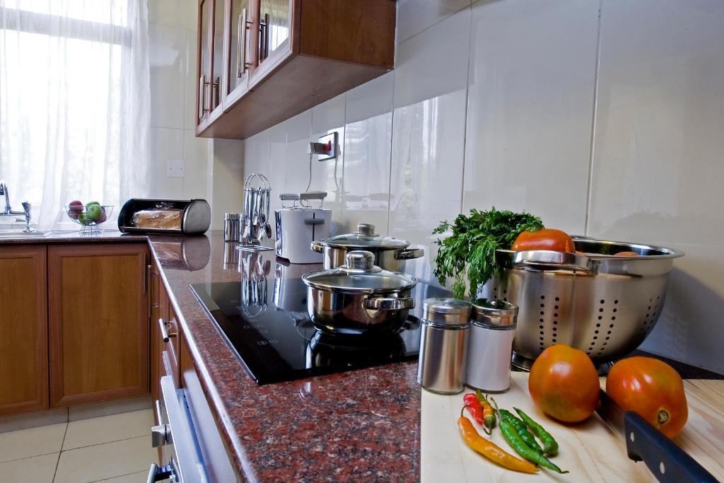 Gemsuites Serviced Apartments State House Aparthotel Nairobi