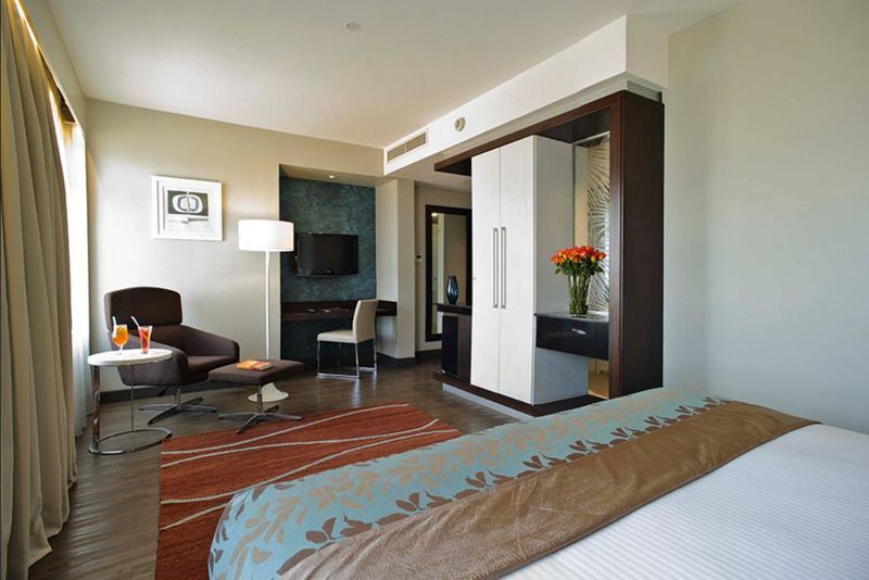 Hotel Eka 4*