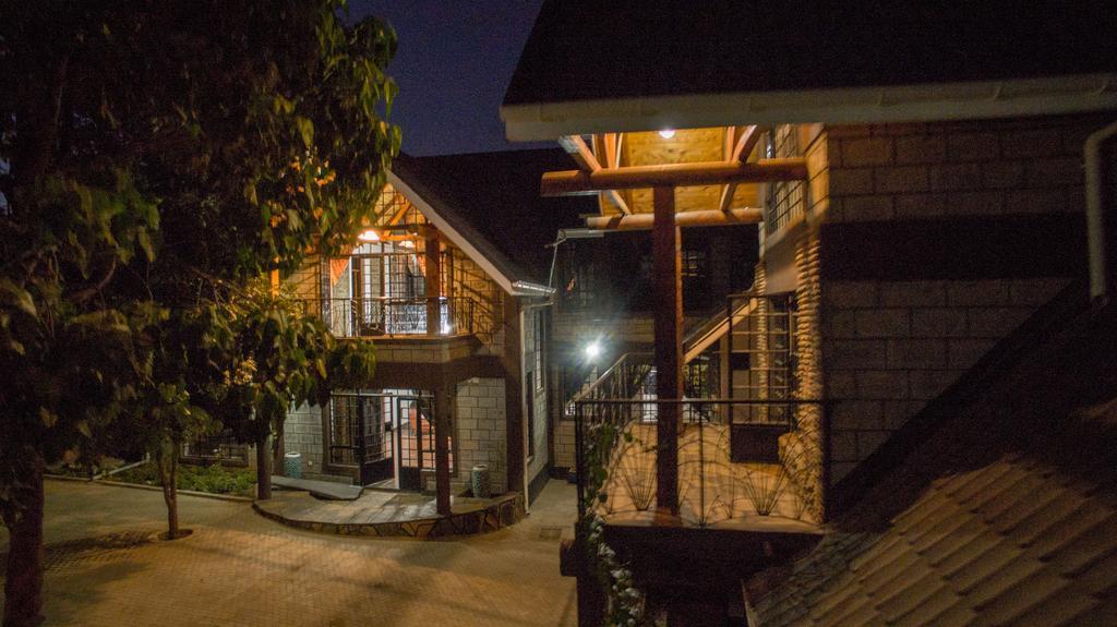 Runda Lofts 3*