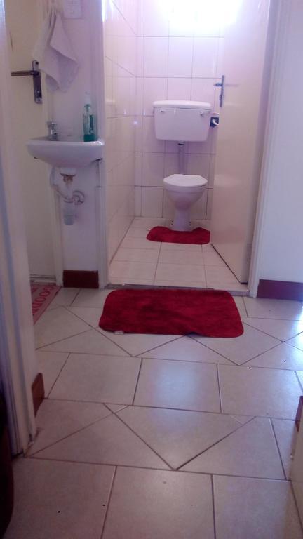 Gina's Heaven Apartment Nairobi